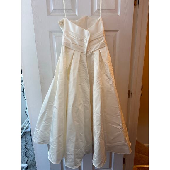 Tea Length Galina Wedding Dress Size 10 - Picture 2 of 6